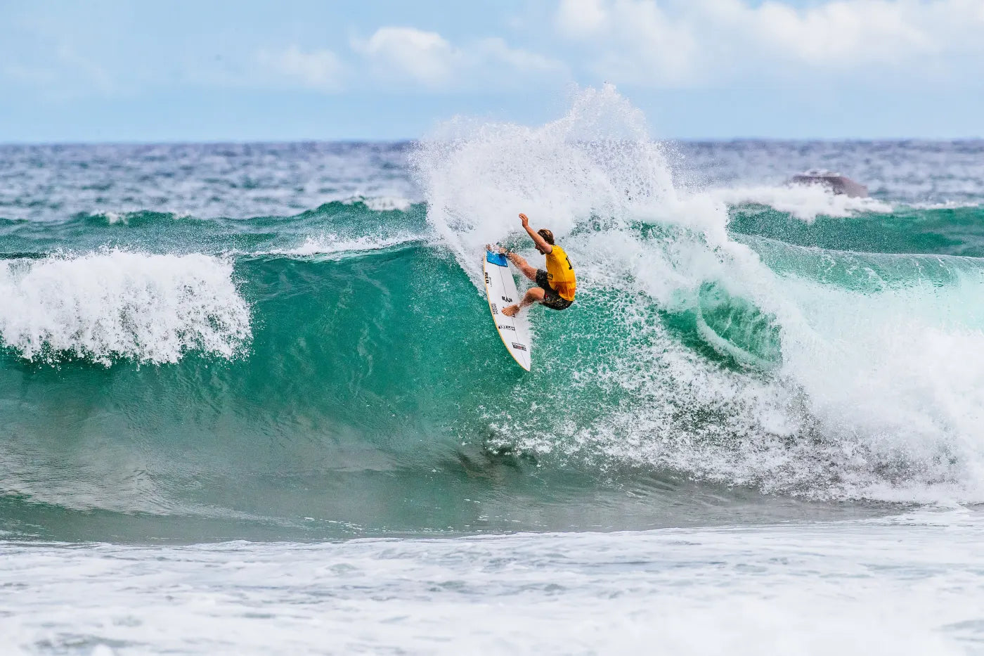 John John Florence Wins El Salvador & Clinches A Spot in the WSL Final 5