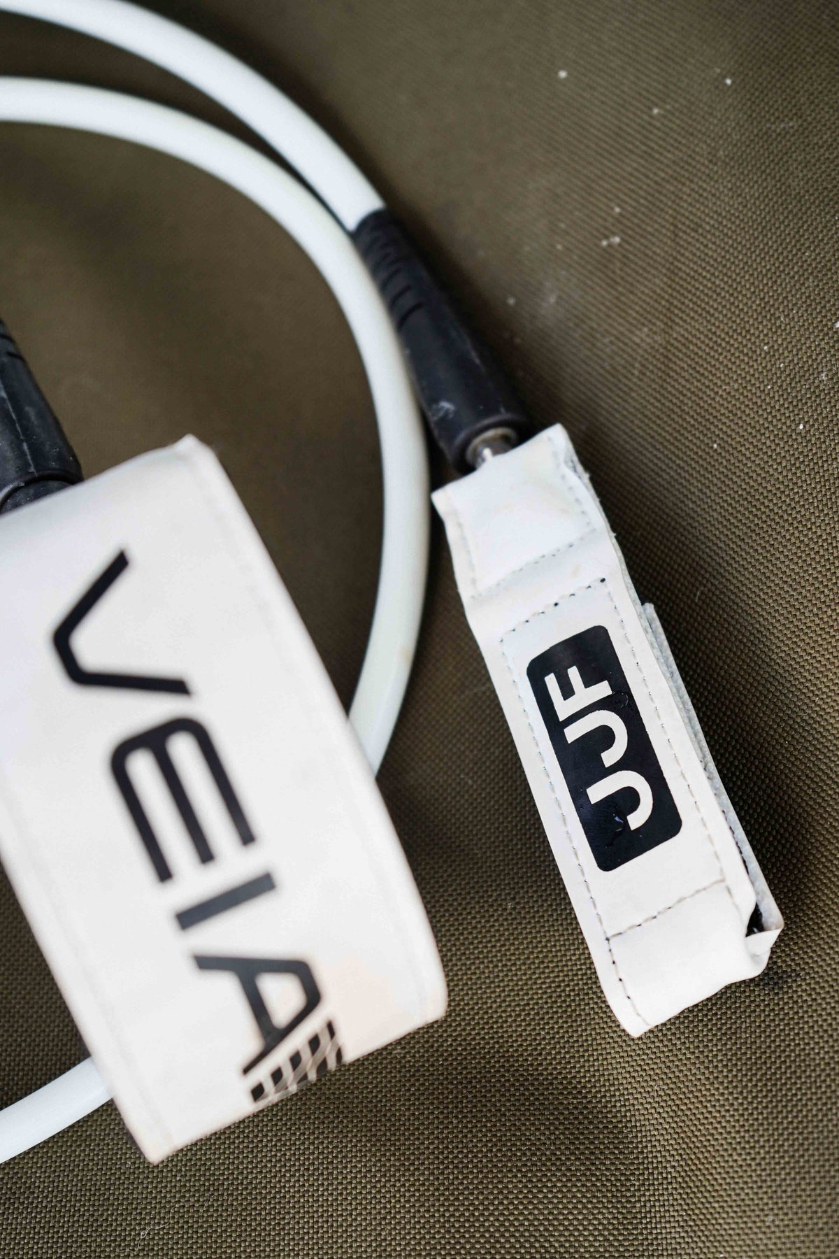 JJF Pro 5'6" Comp Leash - Orbiter White
